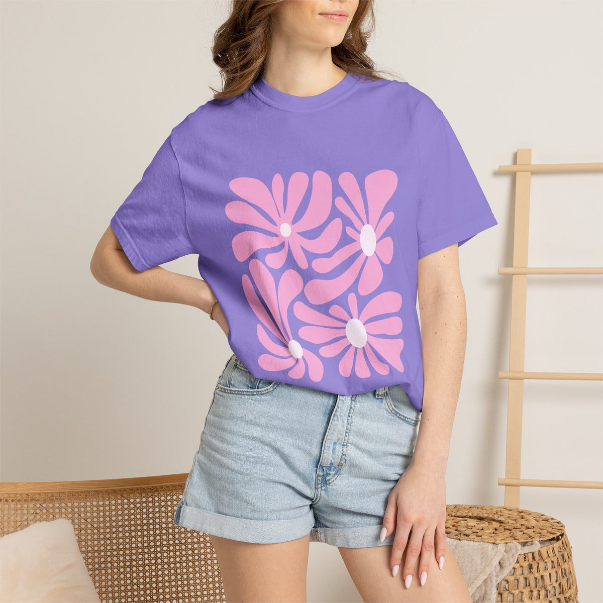 Pink Retro Floral Garment-Dyed Women's T-Shirt