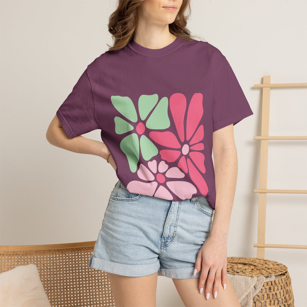 Floral Retro Block Print Garment-Dyed Women's T-Shirt