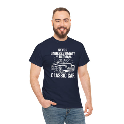 Never Underestimate Old Man With Classic Car Men's T-Shirt