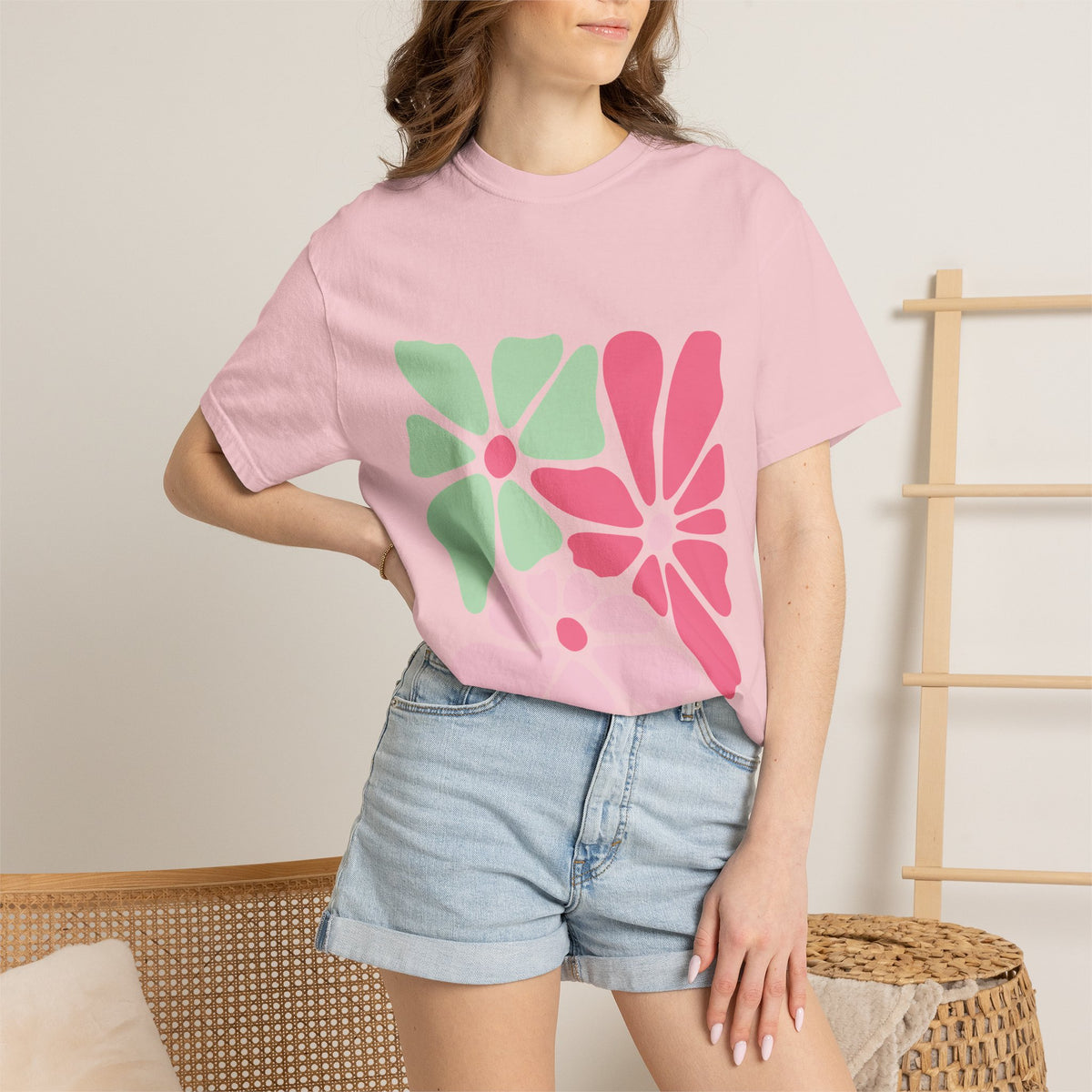 Floral Retro Block Print Garment-Dyed Women's T-Shirt