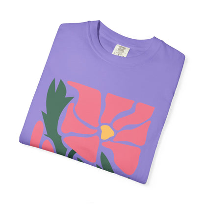 Pink Garden Graphic Garment-Dyed Women's T-Shirt