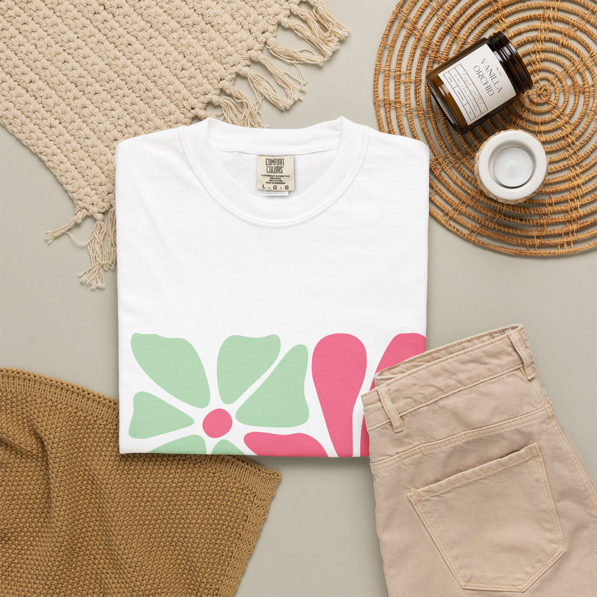 Floral Retro Block Print Garment-Dyed Women's T-Shirt