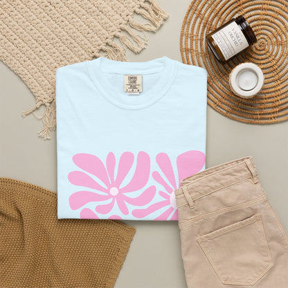 Pink Retro Floral Garment-Dyed Women's T-Shirt