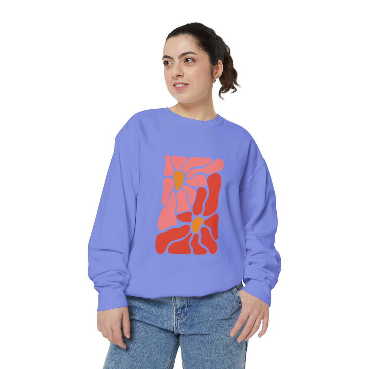 Pink Retro Flower Graphic Garment-Dyed Women's Hooded Sweatshirt