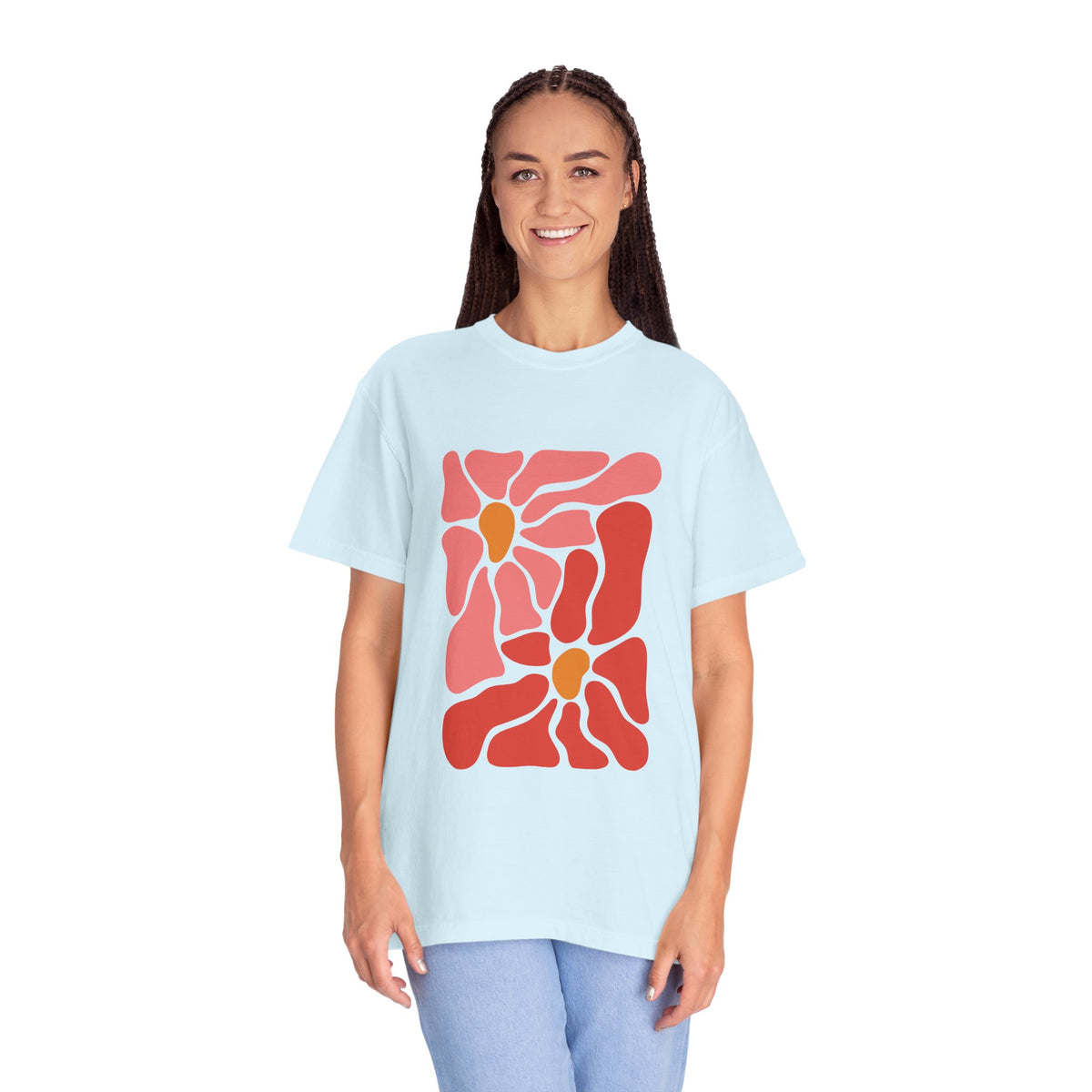 Pink Retro Flower Graphic Garment-Dyed Women's T-Shirt