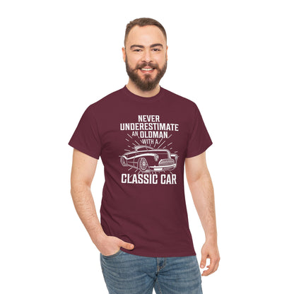 Never Underestimate Old Man With Classic Car Men's T-Shirt