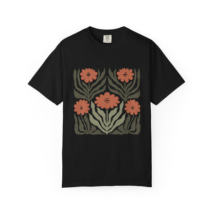 Rustic Flower Print Garment-Dyed Women's T-Shirt