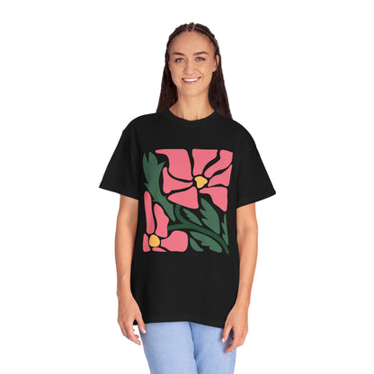 Pink Garden Graphic Garment-Dyed Women's T-Shirt