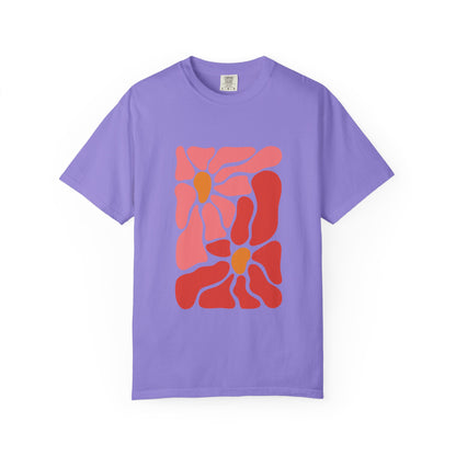 Pink Retro Flower Graphic Garment-Dyed Women's T-Shirt