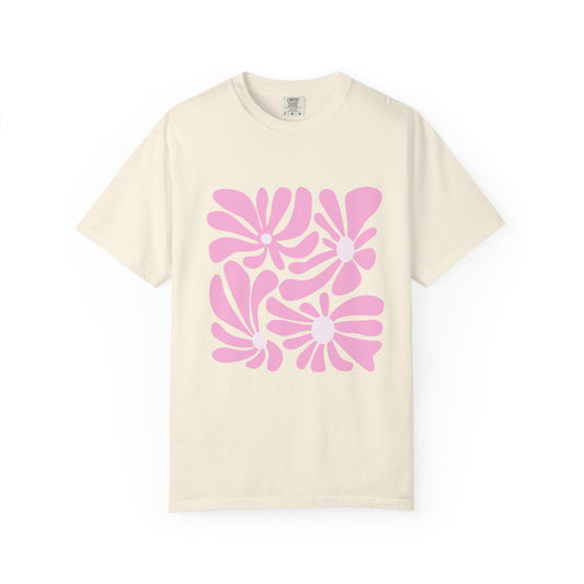 Pink Retro Floral Garment-Dyed Women's T-Shirt