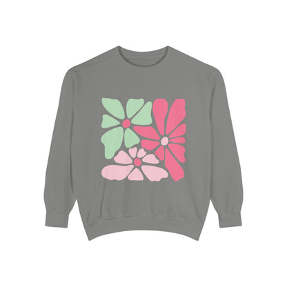 Floral Retro Block Print Garment-Dyed Women's Sweatshirt