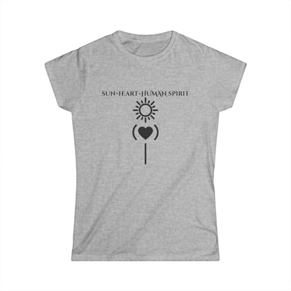 Camiseta de mujer Sakha Sol Corazón Espíritu Humano