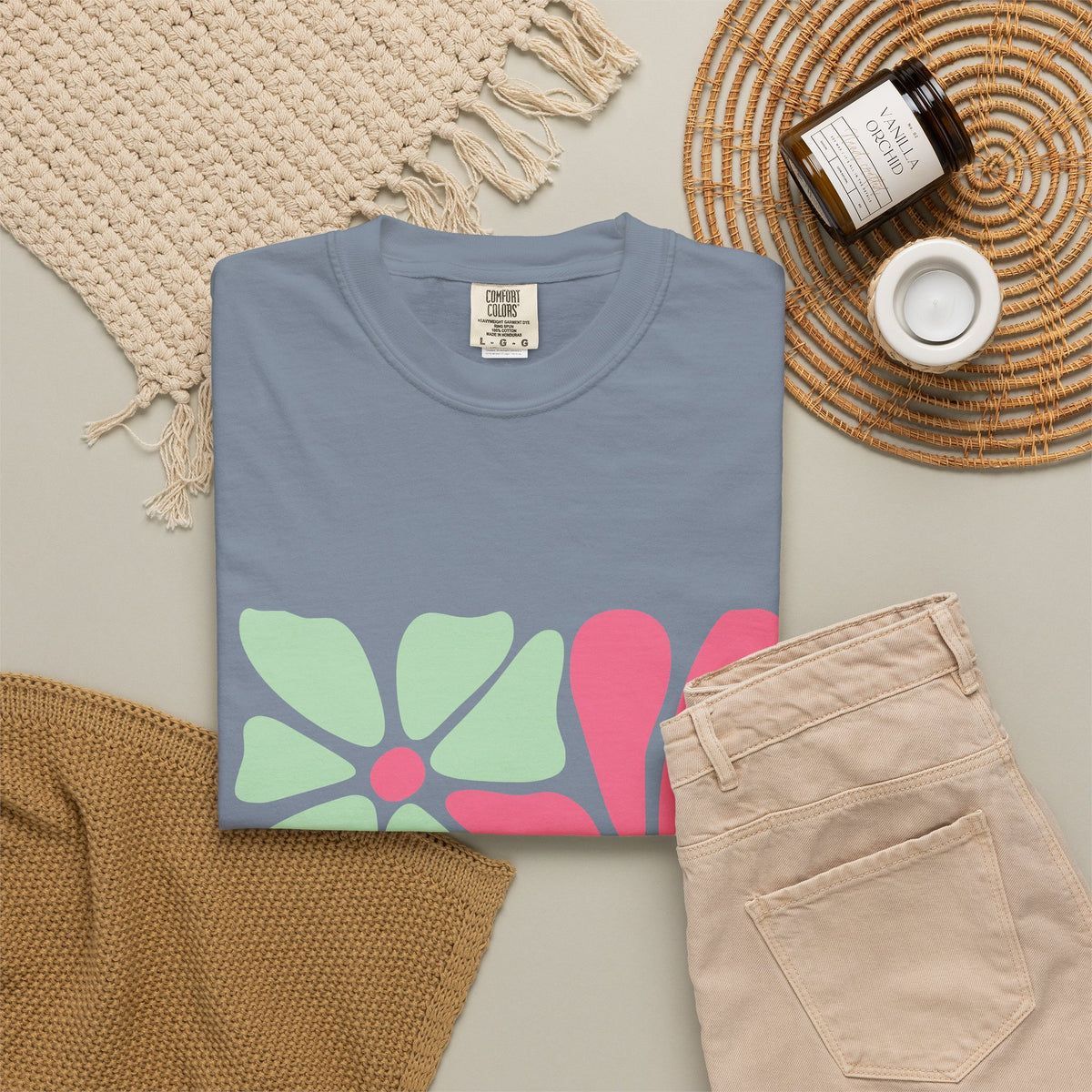 Floral Retro Block Print Garment-Dyed Women's T-Shirt