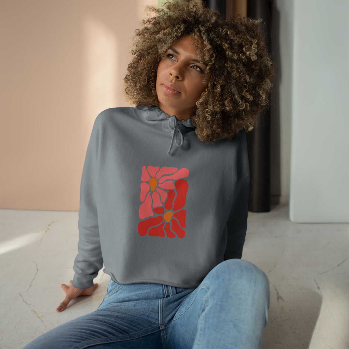 Pink Retro Flower Graphic Crop Hoodie