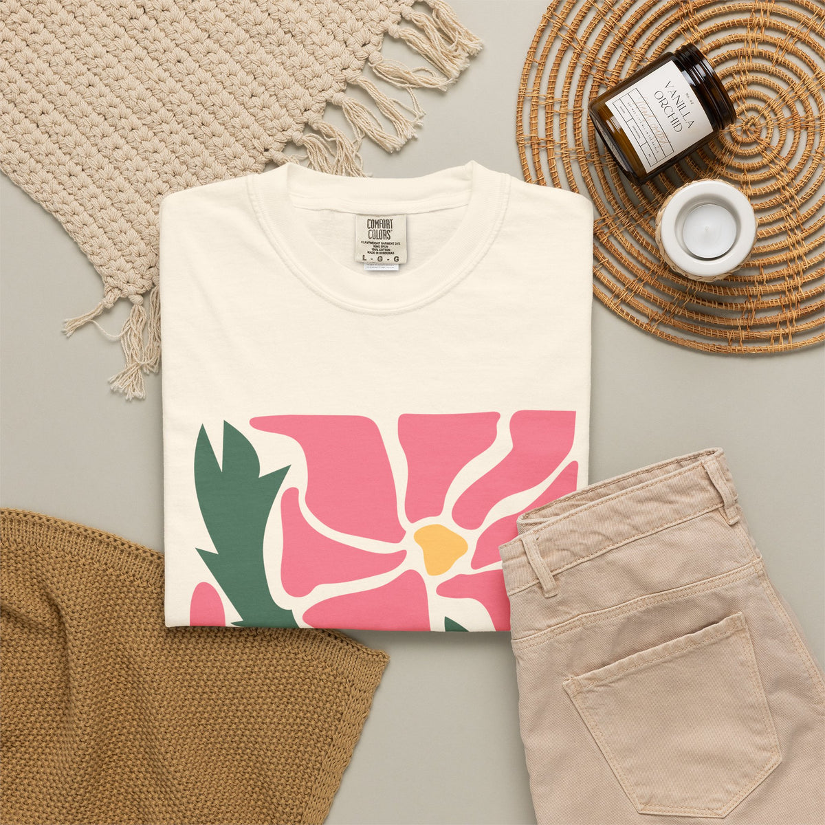 Pink Garden Graphic Garment-Dyed Women's T-Shirt