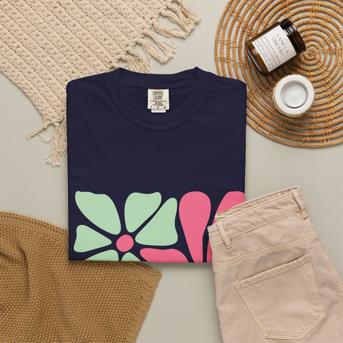 Floral Retro Block Print Garment-Dyed Women's T-Shirt