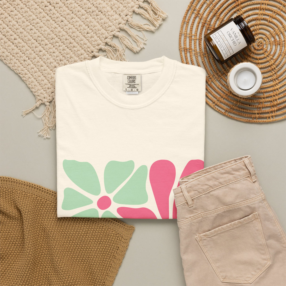 Floral Retro Block Print Garment-Dyed Women's T-Shirt
