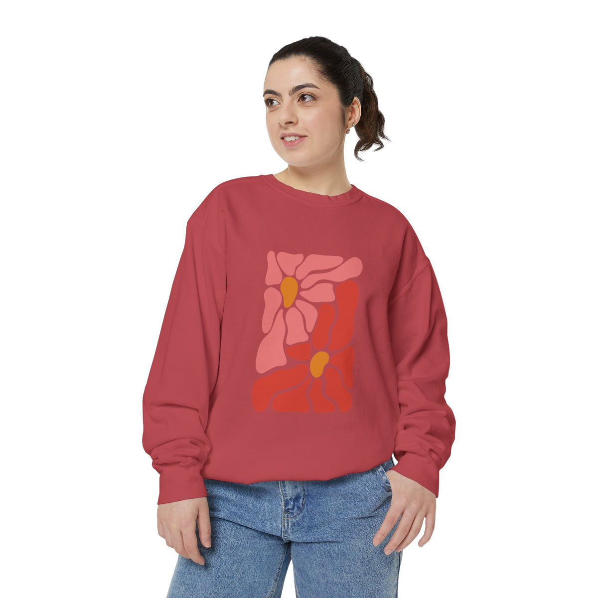 Pink Retro Flower Graphic Garment-Dyed Women's Hooded Sweatshirt