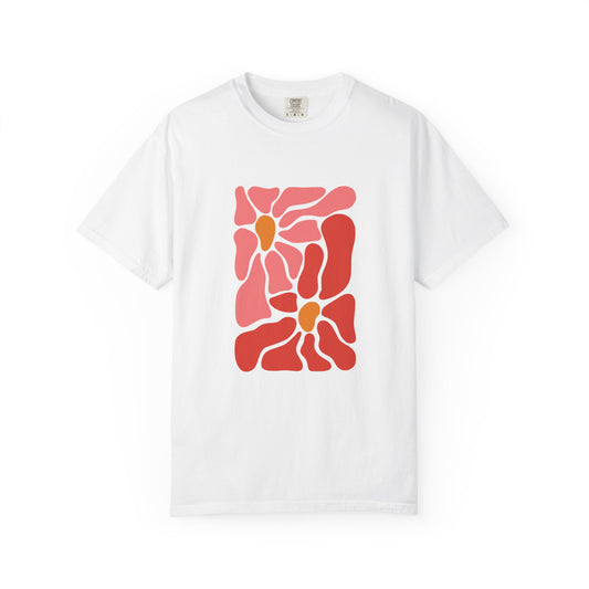 Pink Retro Flower Graphic Garment-Dyed Women's T-Shirt