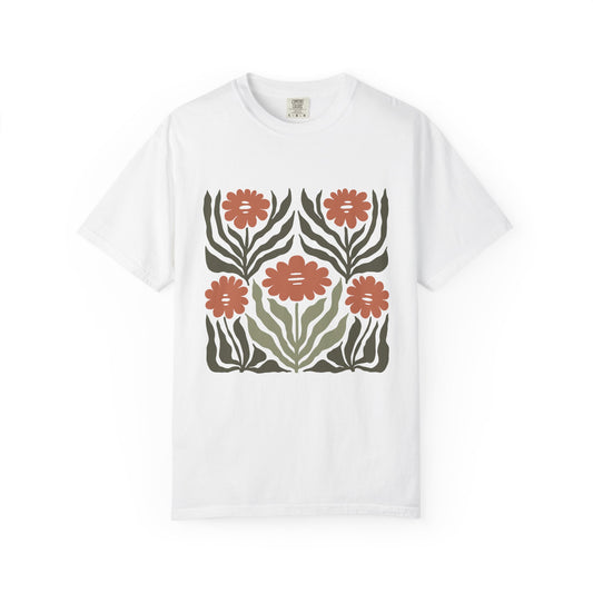 Rustic Flower Print Garment-Dyed Women's T-Shirt