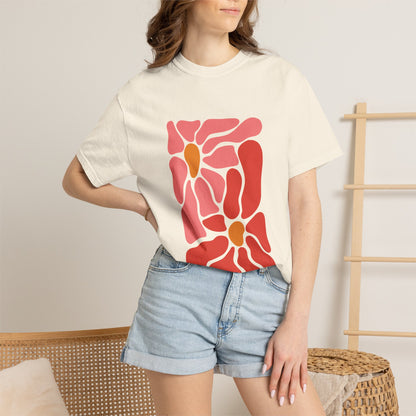 Pink Retro Flower Graphic Garment-Dyed Women's T-Shirt